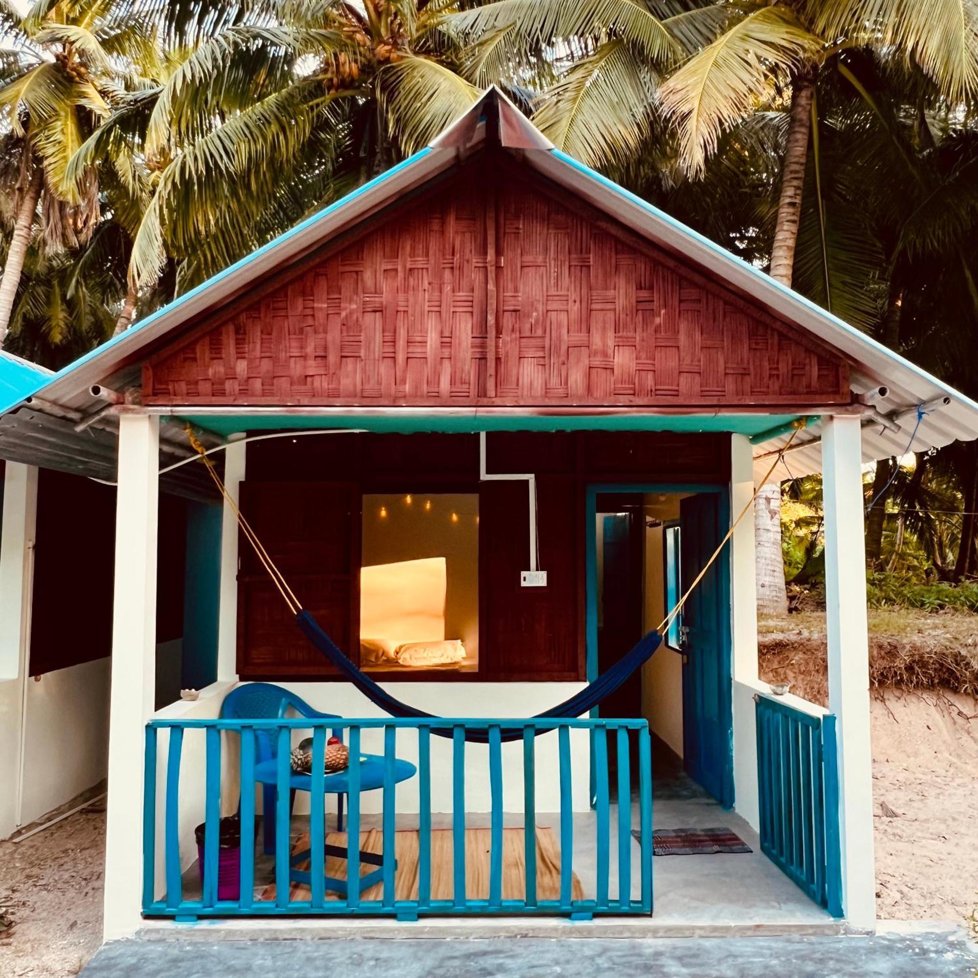Blue Sea Restaurant & Bungalows Sitapur Exterior photo